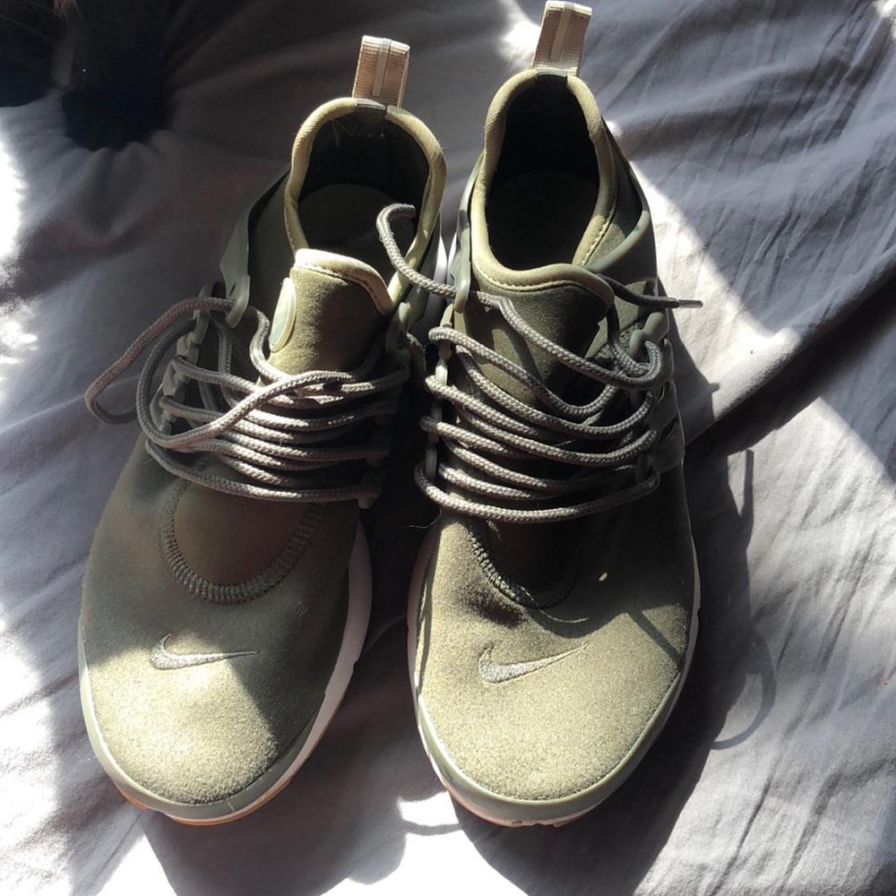 Olive Nike Air Presto Shoes